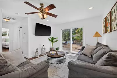 166 Pinellas Way N, Saint Petersburg, FL 33710 - Photo 6