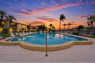 501 Plaza Seville Court #2, Treasure Island, FL 33706 - Photo 32