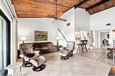 501 Plaza Seville Court #2, Treasure Island, FL 33706 - Photo 6