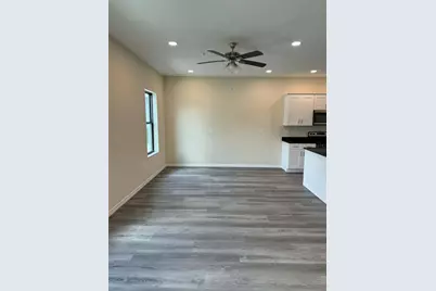 4346 Cambio Gardens Court, Tampa, FL 33610 - Photo 6