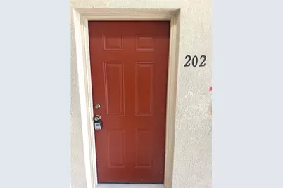 9621 Lakedale Way #202, Riverview, FL 33578 - Photo 2