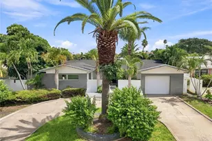 243 3rd St W, Tierra Verde, FL 33715 - Photo 20