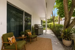 243 3rd St W, Tierra Verde, FL 33715 - Photo 12