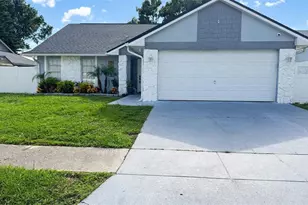 7102 Hollowell Dr, Tampa, FL 33634 - Photo 1