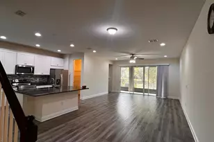14234 Damselfly Dr, Tampa, FL 33625 - Photo 2