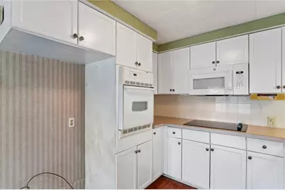 2000 E Bay Drive #25, Largo, FL 33771 - Photo 10
