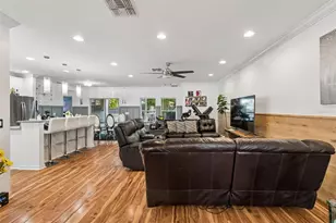 13046 Linden Dr, Spring Hill, FL 34609 - Photo 4