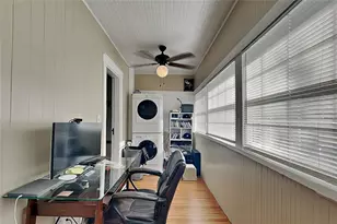 1601 11th St N, Saint Petersburg, FL 33704 - Photo 12