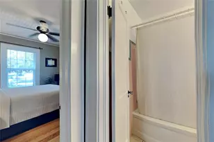 1601 11th St N, Saint Petersburg, FL 33704 - Photo 22