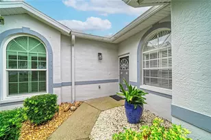 5721 Cottonwood St, Bradenton, FL 34203 - Photo 4