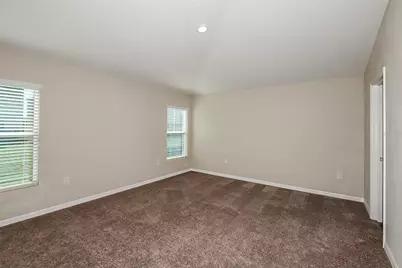 1585 Sage Avenue, Haines City, FL 33844 - Photo 4