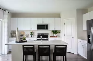 1747 Vanilla St, Haines City, FL 33844 - Photo 2