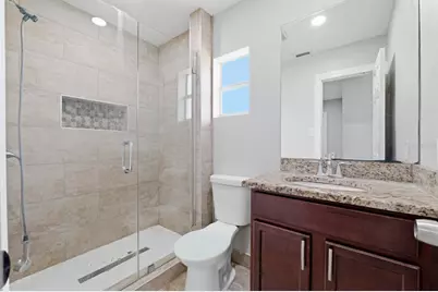 7113 Causeway Boulevard, Tampa, FL 33619 - Photo 12