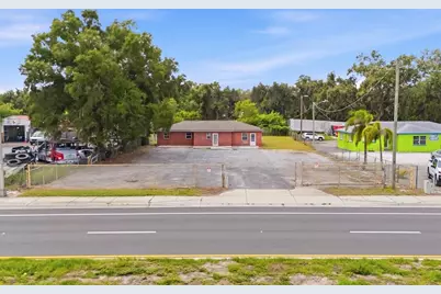 7113 Causeway Boulevard, Tampa, FL 33619 - Photo 1