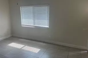 5066 3rd St N, Saint Petersburg, FL 33703 - Photo 4