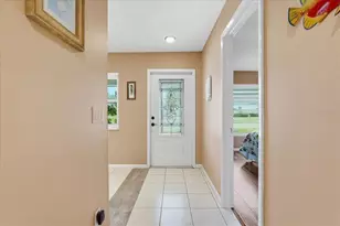 11602 White Ash Dr, New Port Richey, FL 34654 - Photo 8