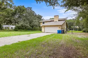 5105 Five Acre Rd, Plant City, FL 33565 - Photo 4