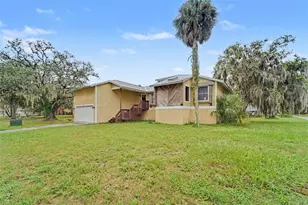 5422 Foley Square, New Port Richey, FL 34652 - Photo 2