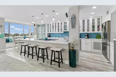 644 Island Way #603, Clearwater Beach, FL 33767 - Photo 4