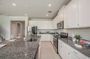 2326 Village Amble Loop, Lutz, FL 33558 - Photo 18