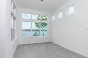 5327 Wishing Arch Dr, Apollo Beach, FL 33572 - Photo 10