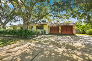 617 Mehlenbacher Rd, Largo, FL 33770 - Photo 2