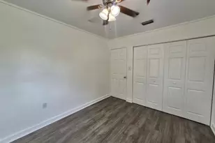1726 W Chestnut St, Tampa, FL 33607 - Photo 14