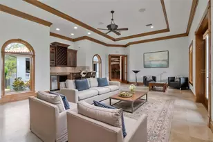 5211 W Neptune Way, Tampa, FL 33609 - Photo 22