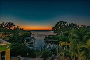 5211 W Neptune Way, Tampa, FL 33609 - Photo 70