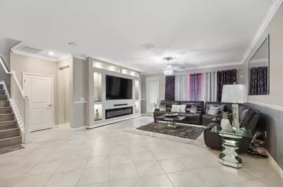 9650 Ivory Drive, Ruskin, FL 33573 - Photo 6