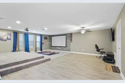 9650 Ivory Drive, Ruskin, FL 33573 - Photo 14