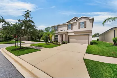 215 English Heritage Place, Dover, FL 33527 - Photo 8