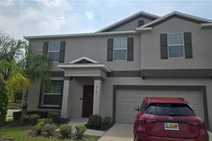 215 English Heritage Pl, Dover, FL 33527 - Photo 1