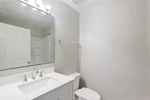 4617 Ashburn Square Dr, Tampa, FL 33610 - Photo 20