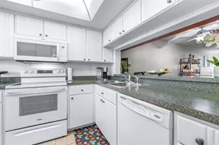 90 S Highland Ave, Tarpon Springs, FL 34689 - Photo 14