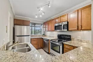 1967 Cormorant Ct, Clearwater, FL 33762 - Photo 2