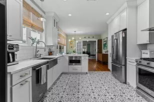 2911 W San Nicholas St, Tampa, FL 33629 - Photo 14