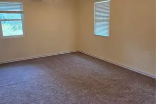 5809 J G Rogers Ln, Plant City, FL 33567 - Photo 4