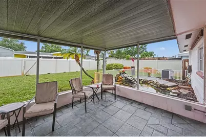 6026 44th Avenue N, Kenneth City, FL 33709 - Photo 16