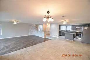 3273 Harbor Lake Dr, Largo, FL 33770 - Photo 8