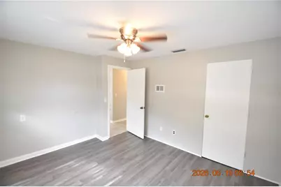 3273 Harbor Lake Drive, Largo, FL 33770 - Photo 26