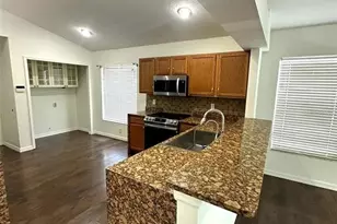 19310 Weedon Ct, Land O Lakes, FL 34638 - Photo 12