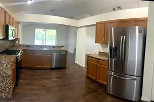 19310 Weedon Ct, Land O Lakes, FL 34638 - Photo 6