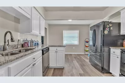 1002 Kay Jean Drive, Valrico, FL 33594 - Photo 26