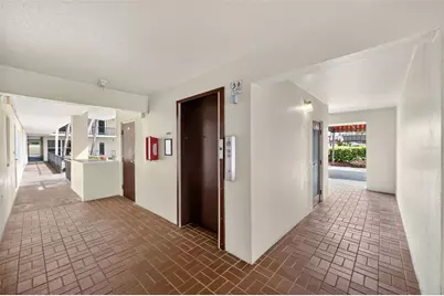 4780 Cove Circle Street #103, Saint Petersburg, FL 33708 - Photo 38