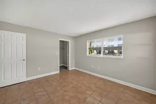 4780 Cove Circle St, Saint Petersburg, FL 33708 - Photo 20