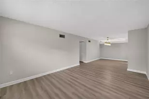 4780 Cove Circle St, Saint Petersburg, FL 33708 - Photo 30