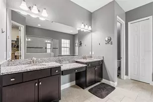 32697 Natural Bridge Rd, Wesley Chapel, FL 33543 - Photo 28