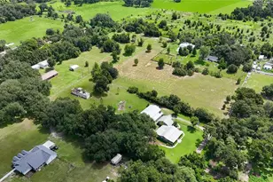 2452 Welcome Rd, Lithia, FL 33547 - Photo 16
