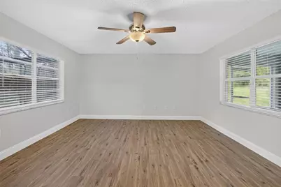 27526 Green Willow Run, Wesley Chapel, FL 33544 - Photo 32